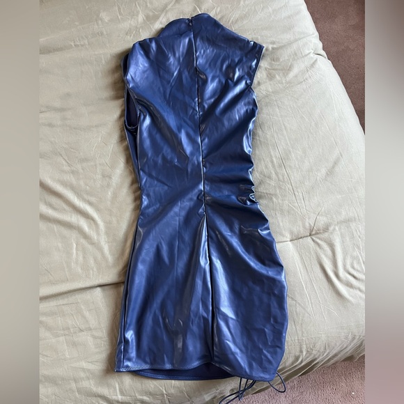 Chic Navy Sleeveless Mini Dress - Picture 6 of 7